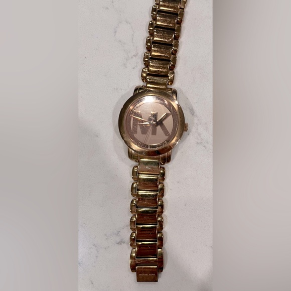 Michael Kors watch - Picture 1 of 7